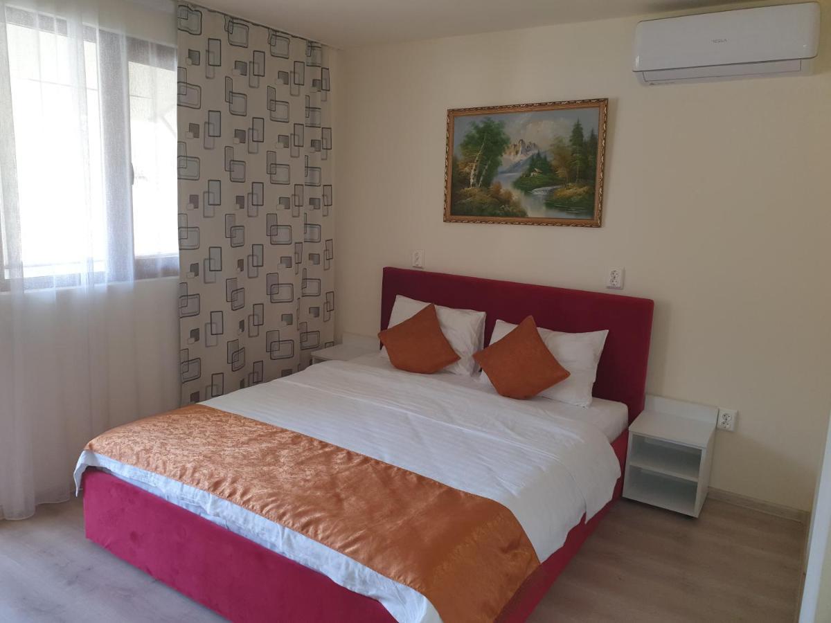 Pension Cuibul Viselor Baile Herculane Exterior photo
